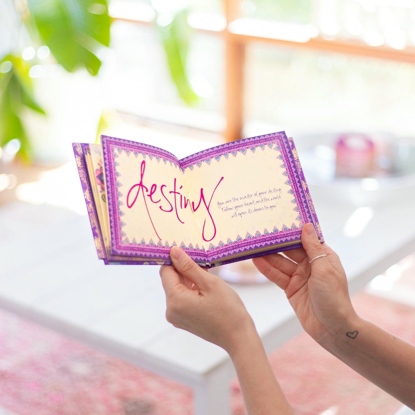 Daily Wisdom Quote Book