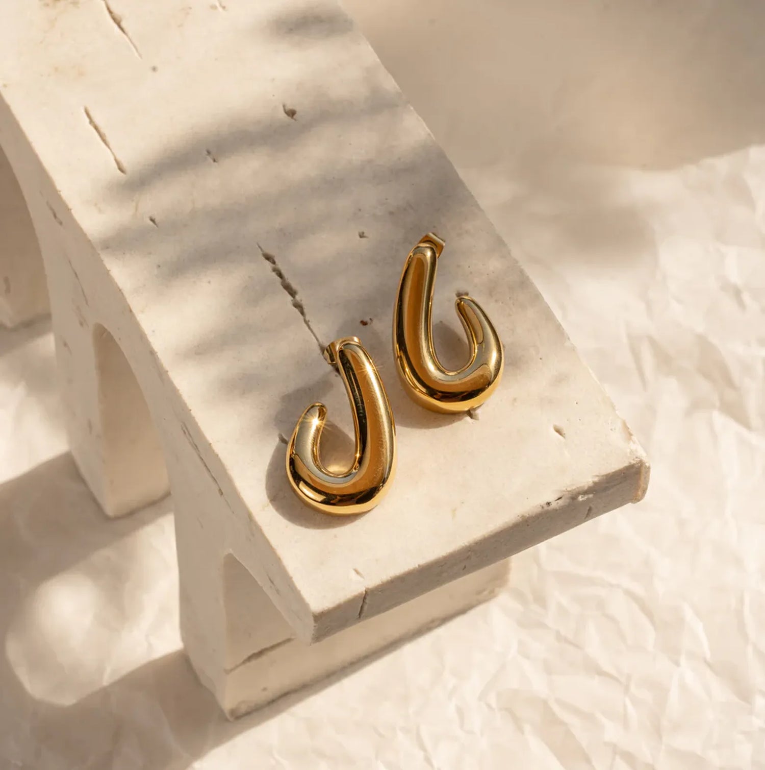 Léonie Earrings