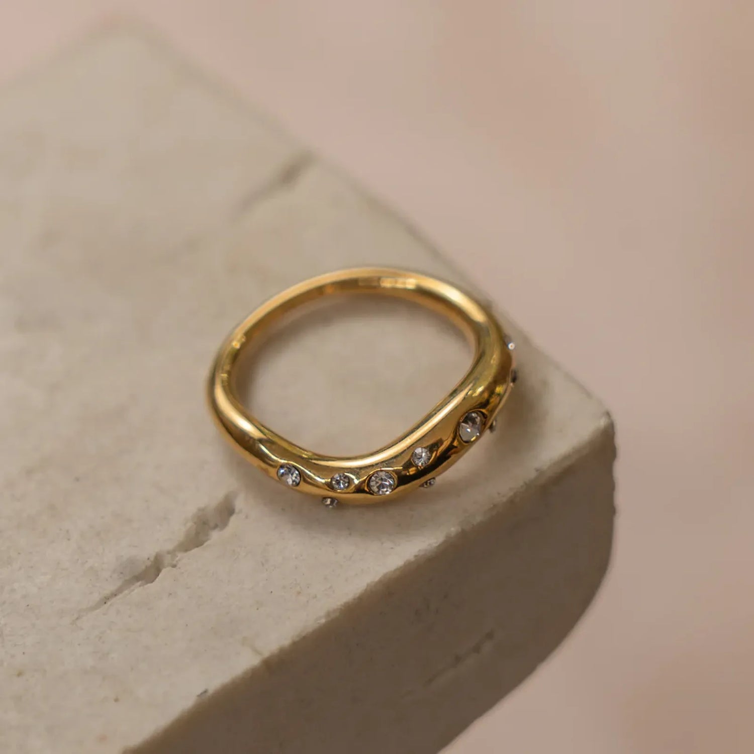 Aria Zirconia Ring