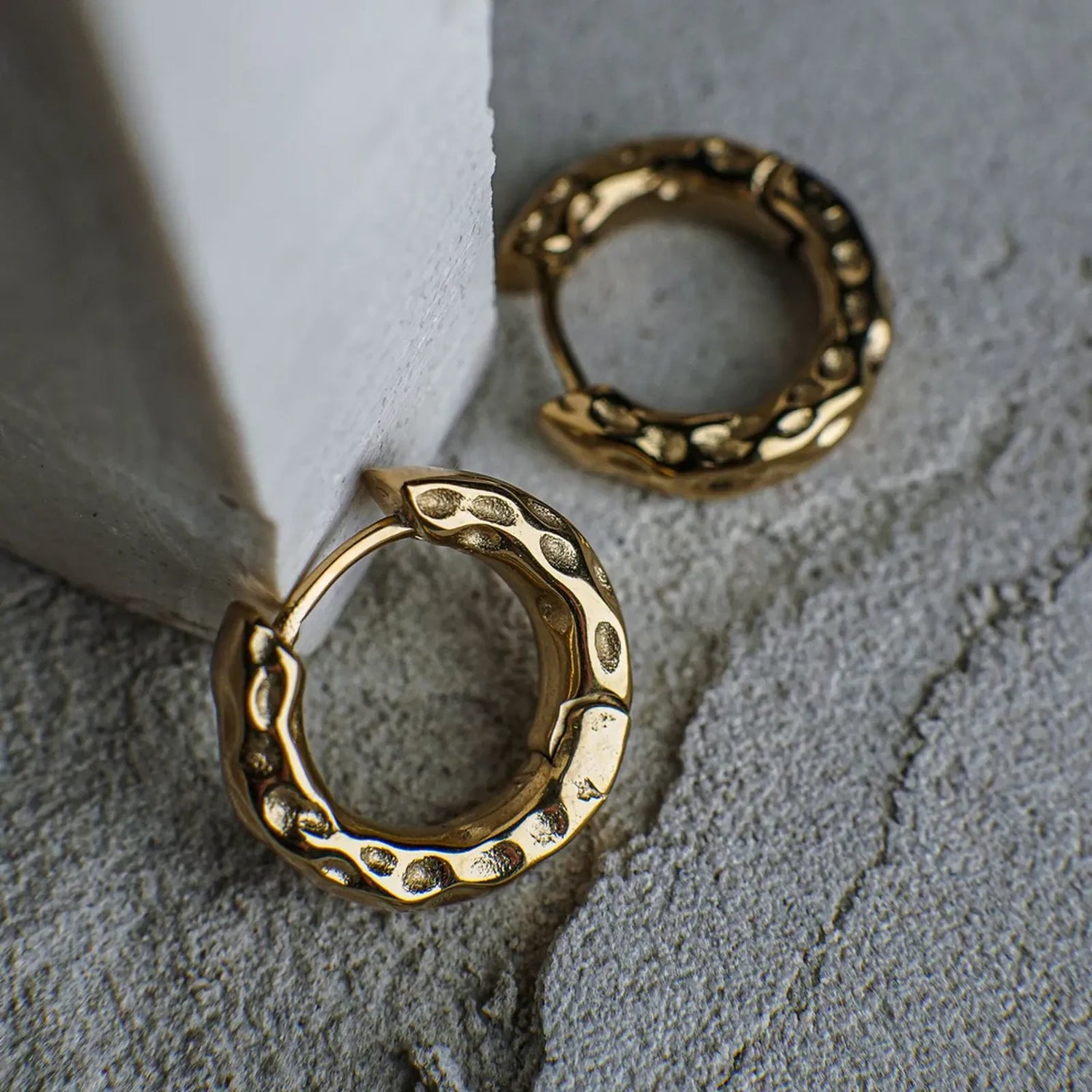 Liv Huggie Earrings