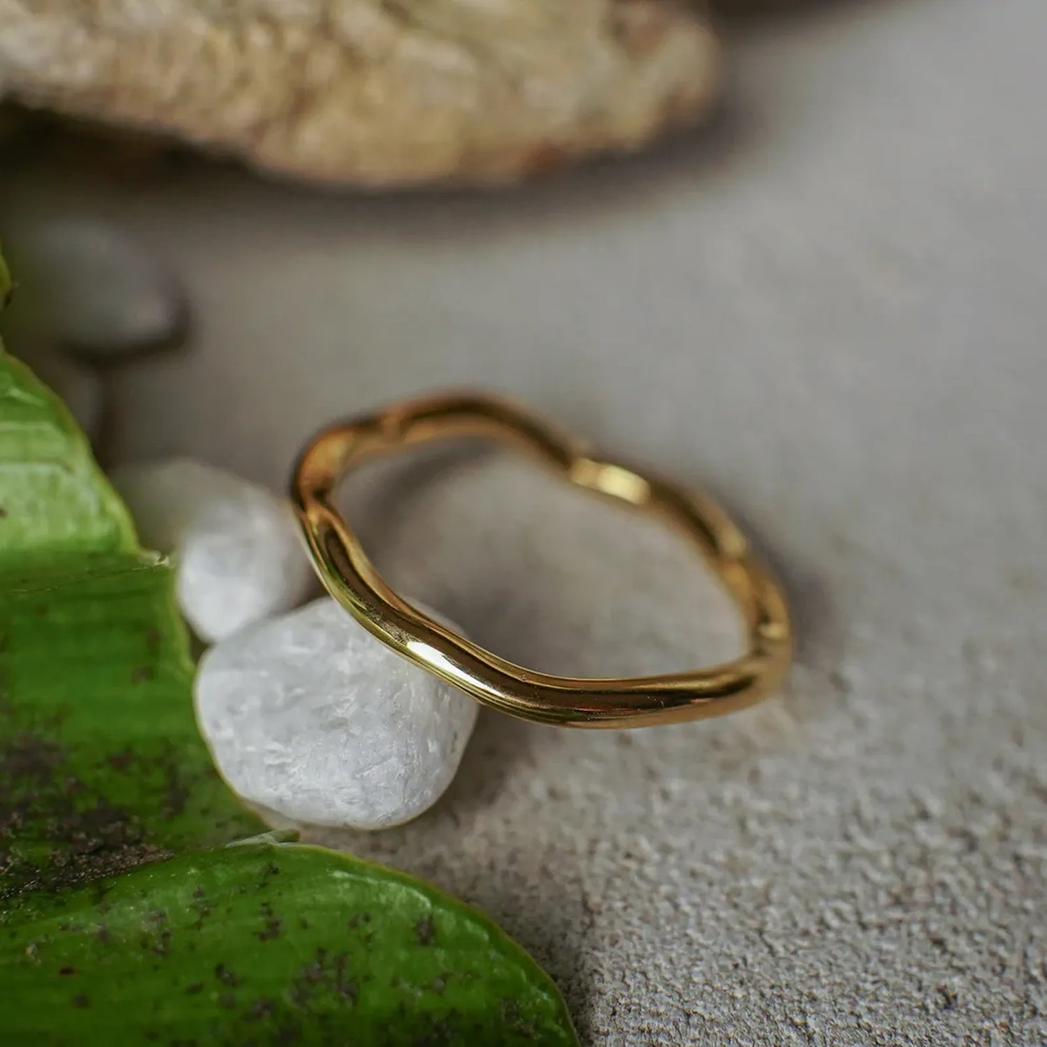 Christa Wavy Band Ring