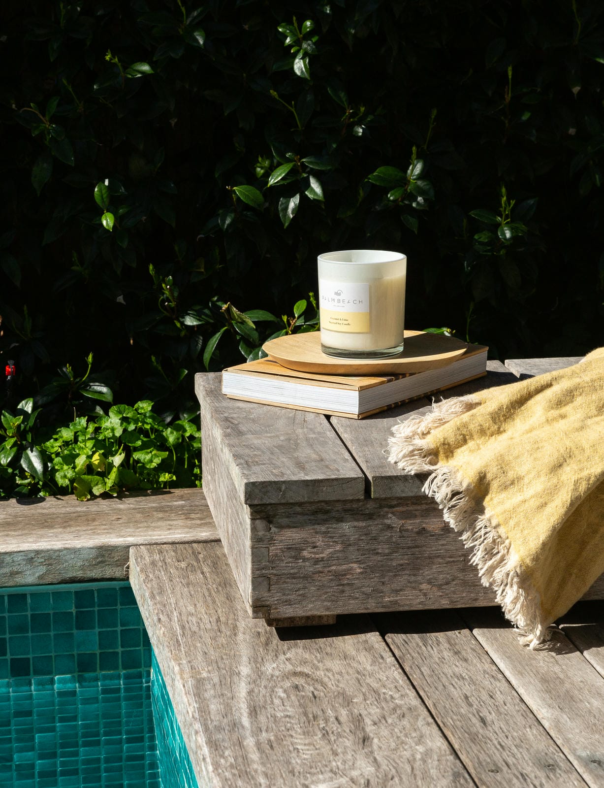 Palm Beach Coconut & Lime 420G Standard Candle